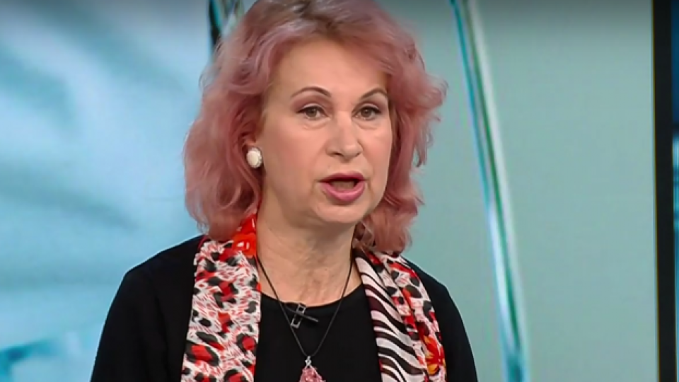 Проф. Ива Христова: Пазете краката от студа, иначе отваряте вратата на вирусите