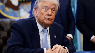 Тръмп заплаши Макрон с 200% мита: Никой не го иска, скоро няма да е на този пост