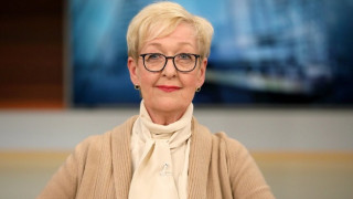 Щефани Бабст: Трябва да мислим за по-голяма самостоятелност на Европа и Канада спрямо Америка