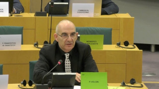 Петър Волгин: Русия и САЩ диктуват условията на мира, Евросъюзът стои с подвита опашка