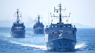 Кабинетът одобри покупката на брегови ракетни комплекси и минни ловци за флота