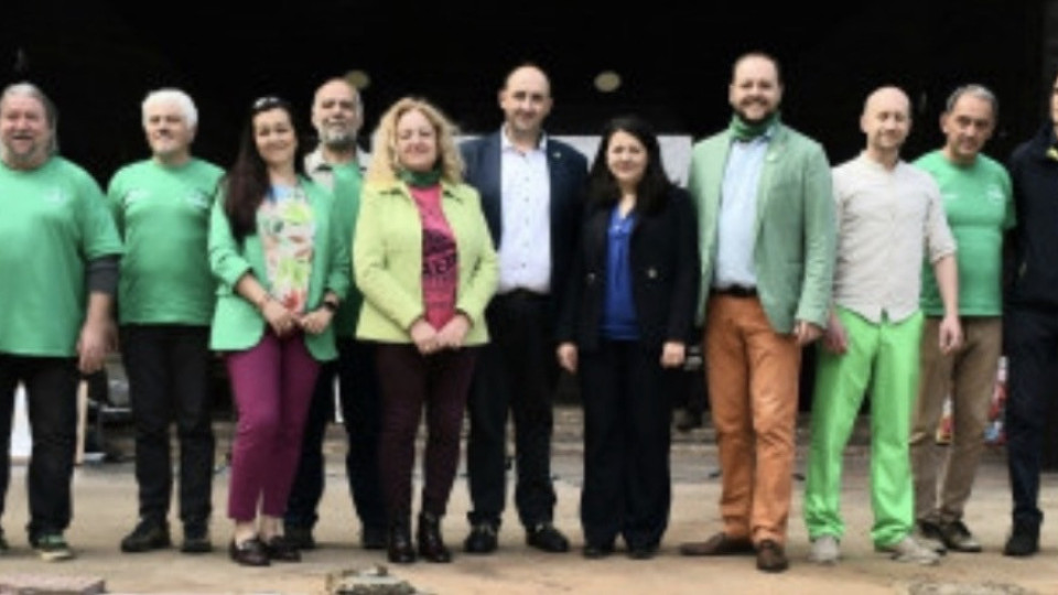 СКАНДАЛНО! НПО-тата около свързаните с “Петрохан” и ППДБ Борислав Сандов и Тома Белев са взели 56 млн. лв., за да броят лешояди, птици, риби, диви кози и мечки