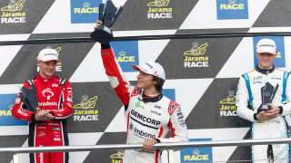 Истинска звезда! Младият български състезател Стефан Бостанджиев триумфира в Sprint Race на Eurocup-3 Winter Championship в Jarama, Испания