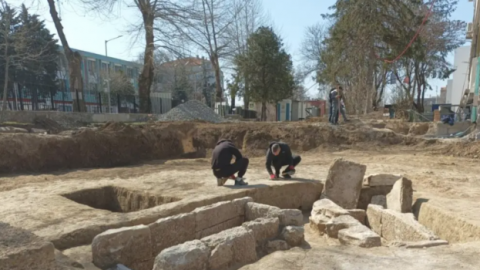 Бронзов венец с позлата беше открит в двор на училище в Несебър