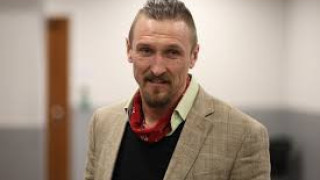 Срам! Вместо да е в затвора, наградиха пияницата Димо Алексиев с ново шоу