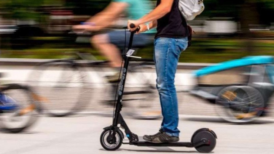 Скъпото гориво и новите алтернативи: По-голям интерес към електрическите превозни средства в Русе