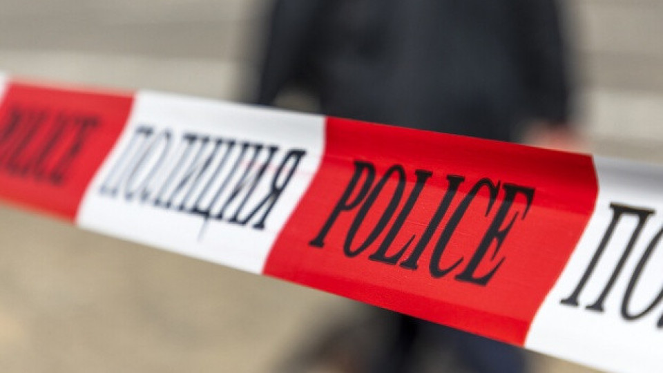 Самоубилият се в Ситово съблякъл жена си, залял я със спирт и й запалил главата