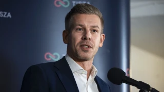 Мадяр: Новото унгарско правителство ще запази тавана на цените на бензина