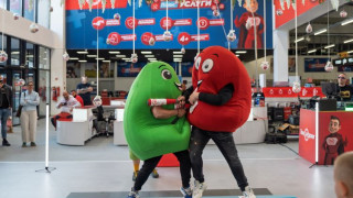 Техномаркет проведе зрелищното събитие #ВеликиятСблъсък