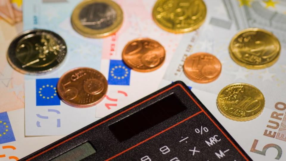 Икономисти: Без реформи - румънски сценарий, свръхдефицит и огромна инфлация