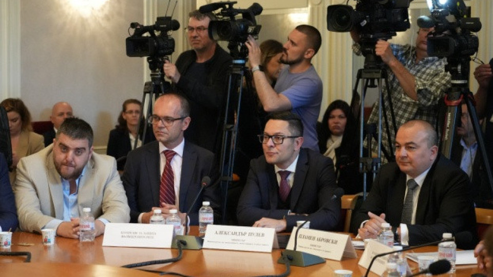 Вицепремиерът и икономически министър Александър Пулев: Противопоставяне на инфлационния натиск при храните е основен приоритет на нашето правителство