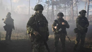 Китай обучава войниците на Путин за войната в Украйна - секретни документи разкриват нов военен пакт