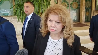 Йотова: Очакваме предложенията за промени в съдебната власт до средата на юни