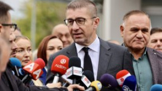 Мицкоски: Не знам какво бих могъл да очаквам от срещата Силяновска - Йотова