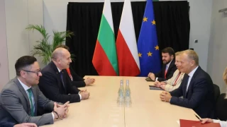 България иска сътрудничество с Полша за поддръжката на изтребителите F-16