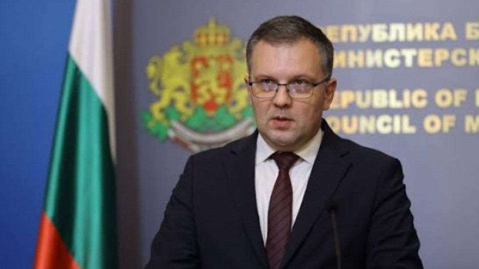 Министърът на правосъдието поиска наказание за нотариус по случая „Баба Алино“