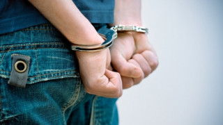 12 години затвор за българин заради контрабанда на 54 пистолета и 764 патрона във Великобритания