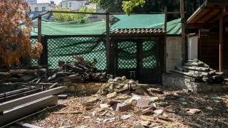 Столична община започна премахването на незаконния строеж на култовото заведение „Кошарите“