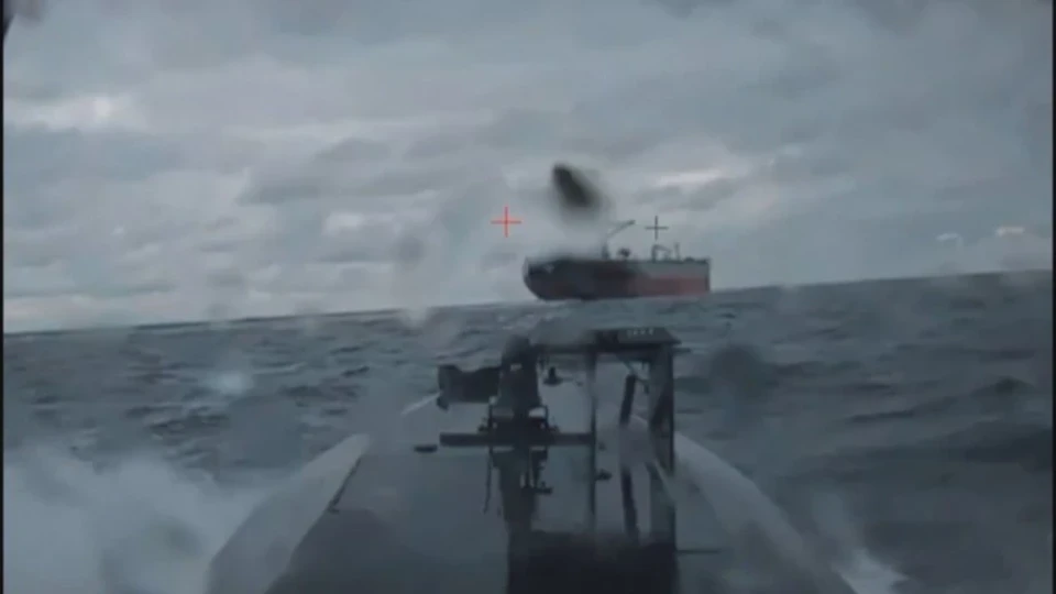 Дронове, потънали кораби и растяща заплаха: Черно море се превръща в опасен морски коридор